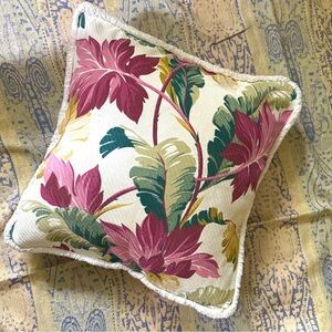 Vintage floral barkcloth throw pillow cover with fringe edge 1940’s fabric